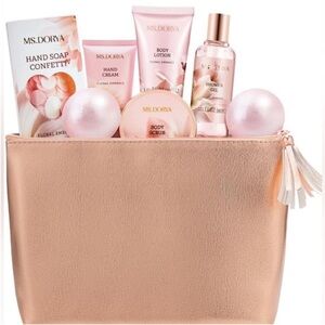 Metallic Rose Gold Makeup Bag Bath & Body Gift Set
